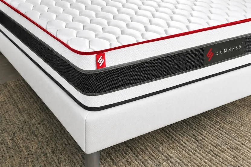 Matelas 140x190 cm Ressorts ensachés et Mémoire de forme - Energy